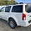 2009-nissan-pathfinder-le-image-3