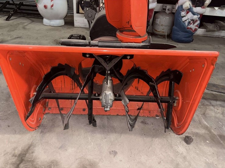 ariens-deluxe-30-walk-behind-snow-blower,-30”,-12.5hp,-6-speed,-light,-electric-start-image-3