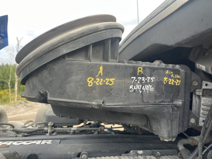 2020-kenworth-t680-image-15