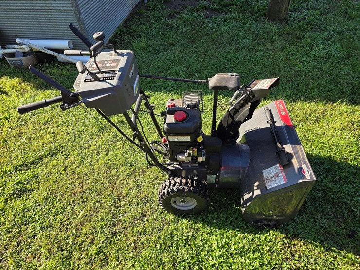 briggs-and-stratton-s1227-walk-behind-snow-blower,-electric-start,-self-propelled,-250cc-snow-series-image-6
