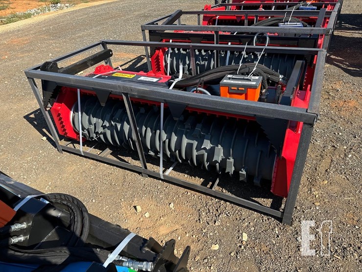 raytree-72in-skid-steer-drum-mulcher-image-1
