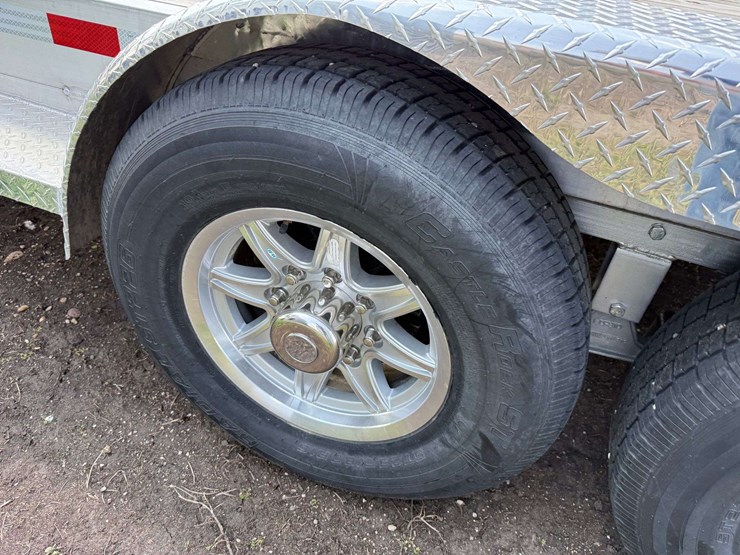 2023-wolverine-26'-aluminum-trailer,-(2)-7,000lb-axles,-(2)-7,000lb-ramps,-wood-floor,-235/80r16-tir-image-16