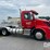 2017-volvo-vnl64t300-image-2