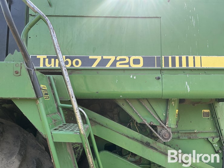 1982-john-deere-7720-image-18