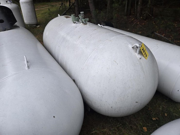 #2833-•-delta-500-gallon-lp-tank-image-1