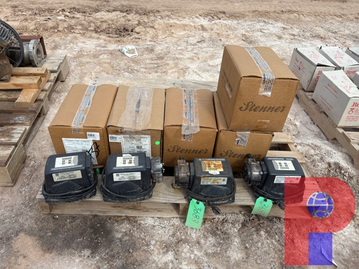 (10)-unused-stenner-model-s3402-&-scp4-chemical-pumps-image-1