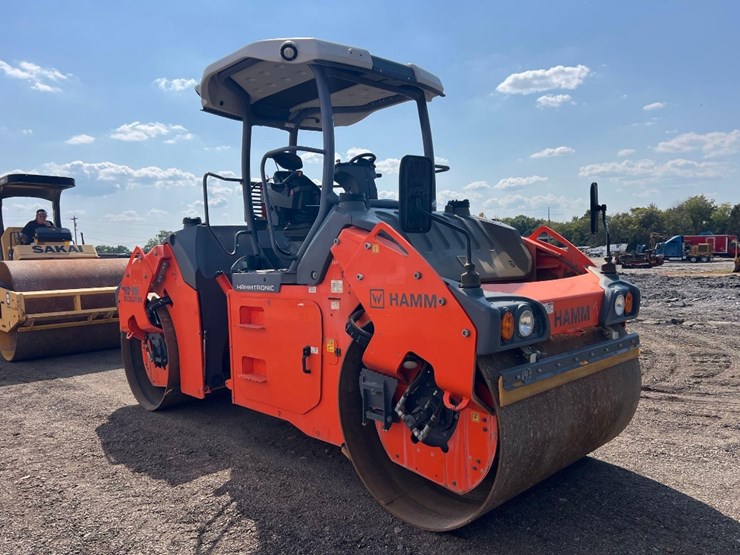 2021-hamm-hd+9i-vo-smooth-double-drum-roller-image-6
