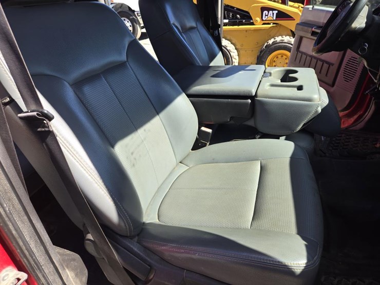 2011-ford-f450-image-41