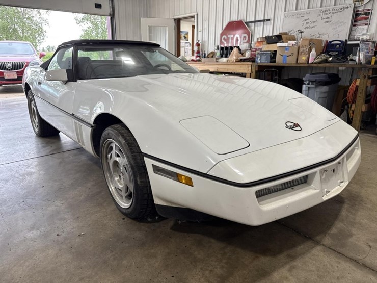 #1399-•-1990-chevrolet-corvette-convertible-car-image-7