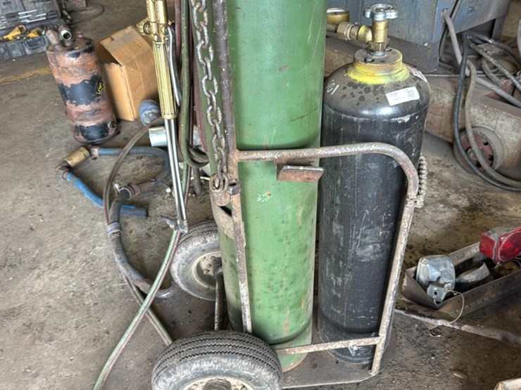 #127-•-oxygen-torch-tank-&-acetylene-tank-with-cart-image-6