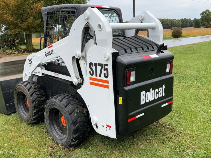 2010-bobcat-s175-image-39