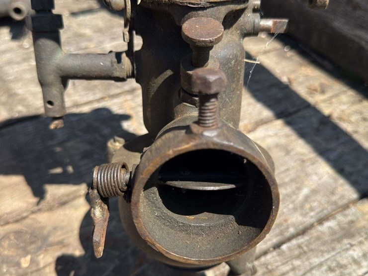 case-crossmotor-carburetor-image-5