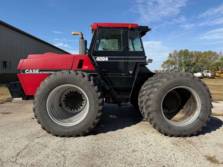 1985-case-ih-4894-image-2