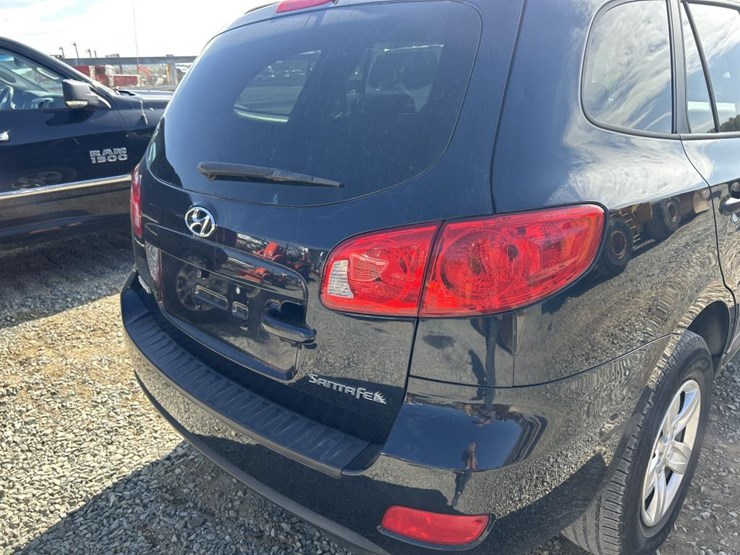 2009-hyundai-santa-fe-image-18