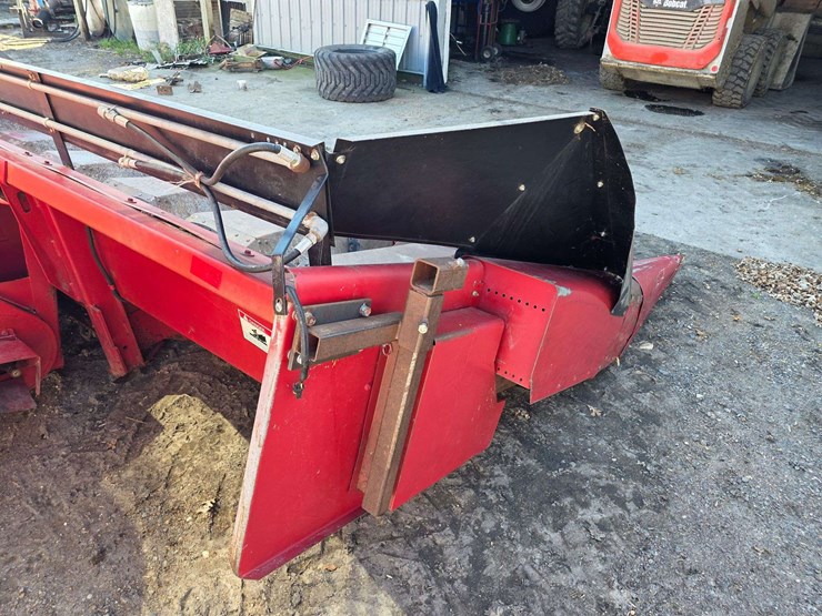 case-ih-1063-image-25