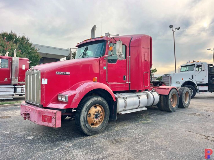 2009-kenworth-t800-image-1