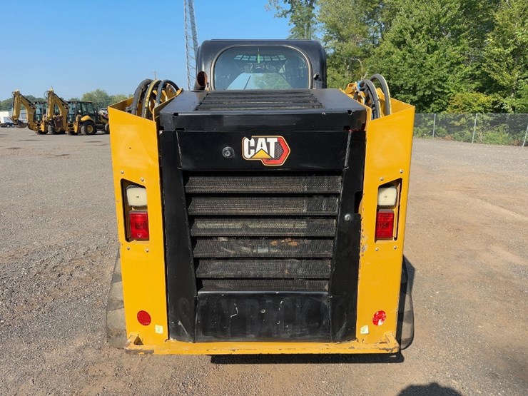 2022-caterpillar-279d3-image-4