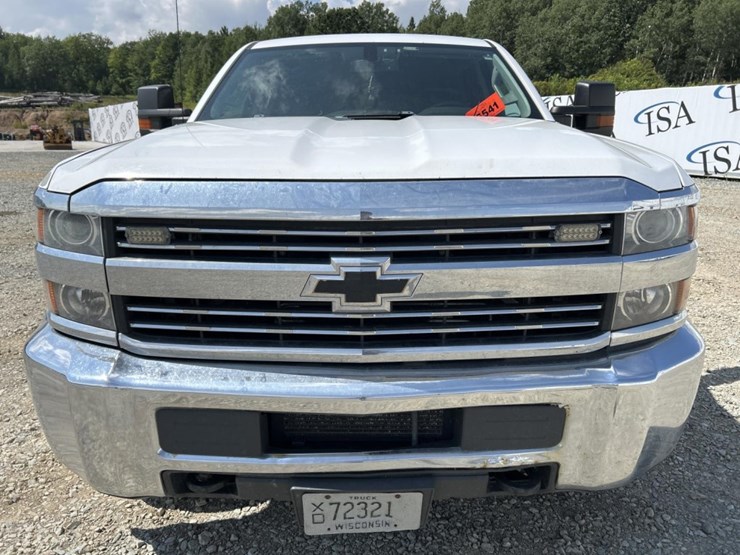 2016-chevrolet-2500hd-image-6