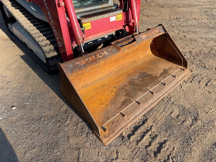 2019-takeuchi-tl6r-image-8