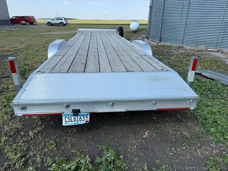 2023-wolverine-26'-aluminum-trailer,-(2)-7,000lb-axles,-(2)-7,000lb-ramps,-wood-floor,-235/80r16-tir-image-5