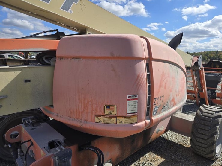 2015-jlg-600aj-image-50