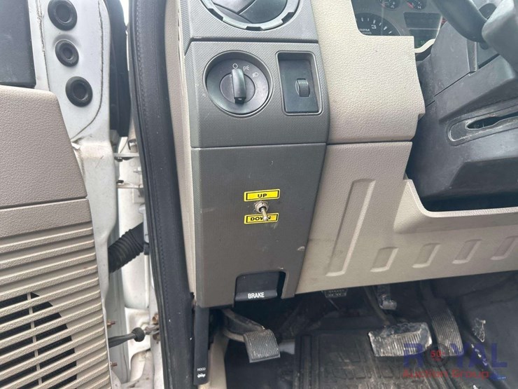 2008-ford-f550-image-20