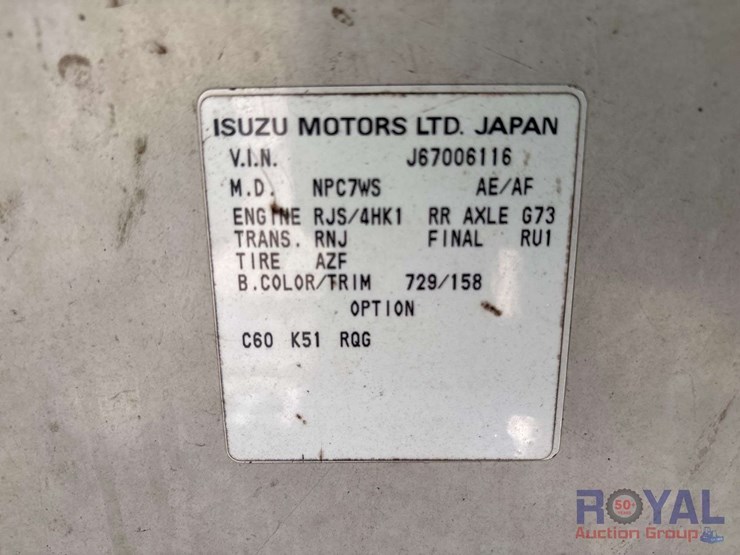 2006-isuzu-npr-image-5
