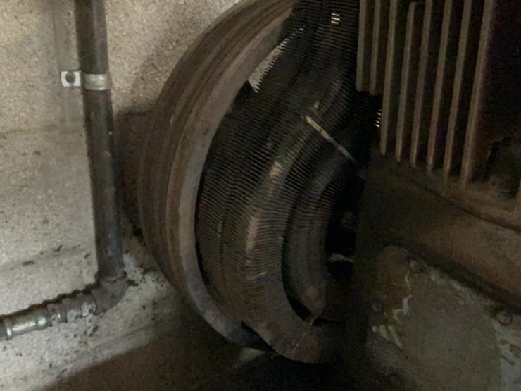 #118-•-quincy-air-compressor-image-16