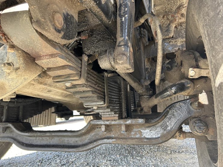 1995-mack-dm690s-image-42