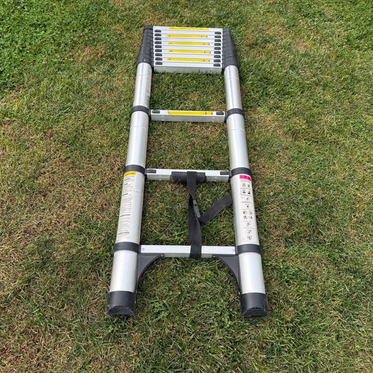 Telescoping Extension Ladder