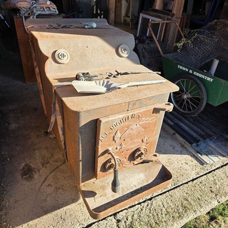 All Nighter Wood Stove, Brick Lined, Model: BIG S