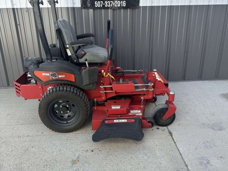 bush-hog-m5225-zero-turn-lawn-mower,-52"-cutting-width,-25hp-briggs-and-stratton-egnine,-208-hours-image-2