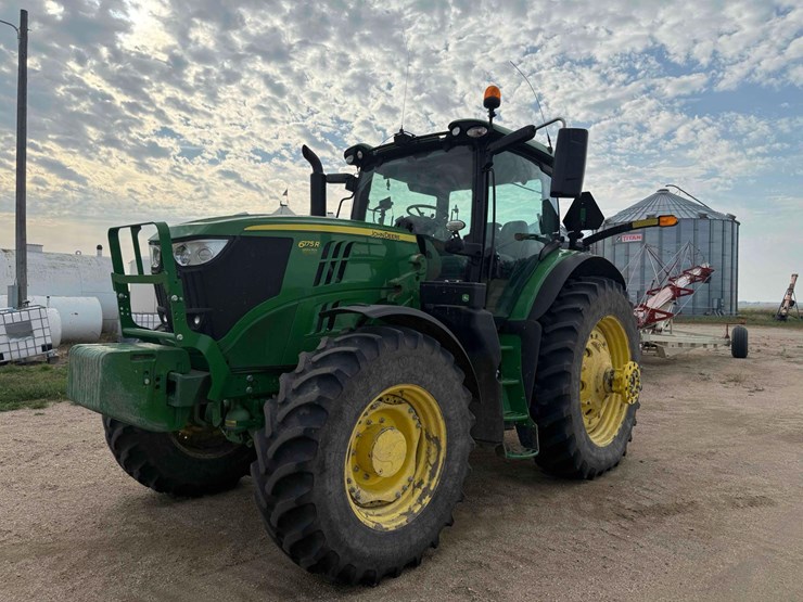 2020-john-deere-6175r-image-11