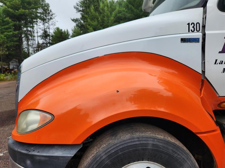 2011-international-prostar-image-16