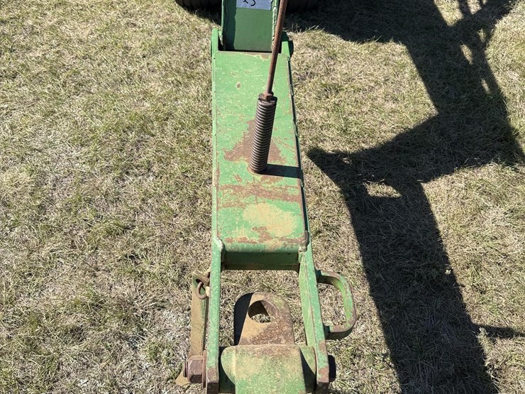 john-deere-750-image-2