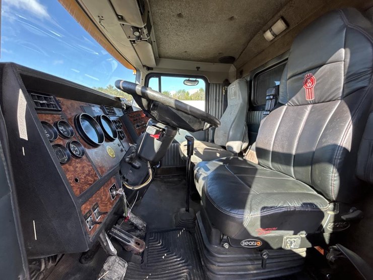 2000-kenworth-t800-image-69