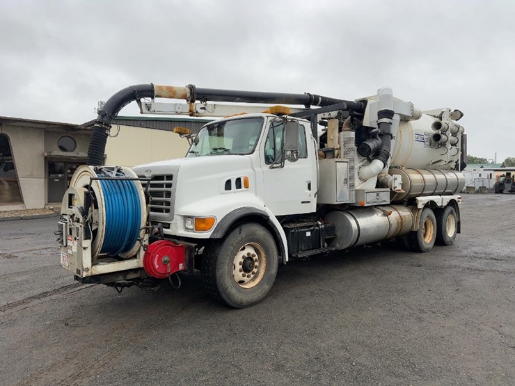 vactor-2115-image-1