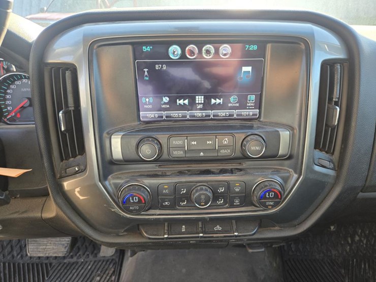 2016-chevrolet-silverado-1500-image-42