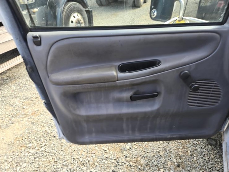 1997-dodge-ram-3500-image-35