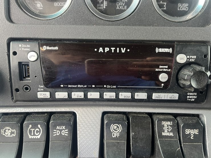 2020-kenworth-t680-image-119