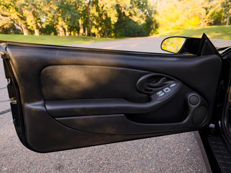 #2284-•-2002-pontiac-firebird-trans-am-convertible-image-59