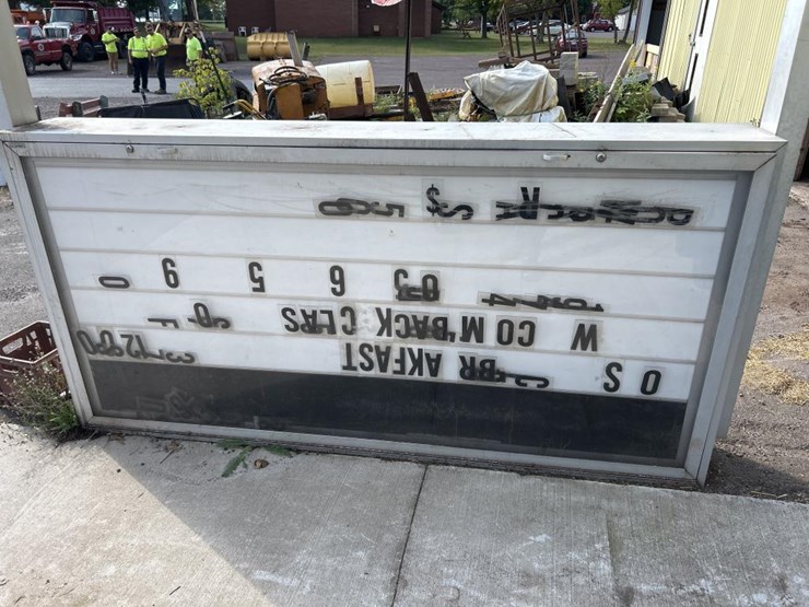 #2819-•-approx.-8‘-letter-board-sign-image-4