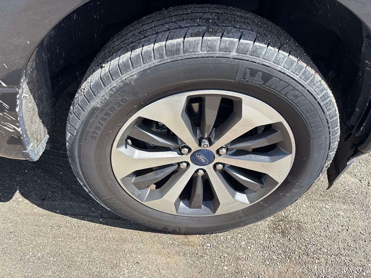 2020-ford-f150-image-23