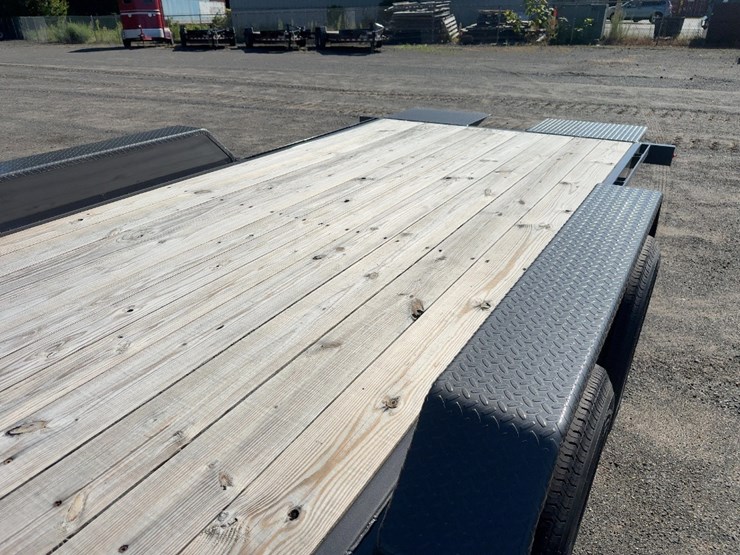 2025-delta-27tb-t/a-tilt-deck-trailer-image-15