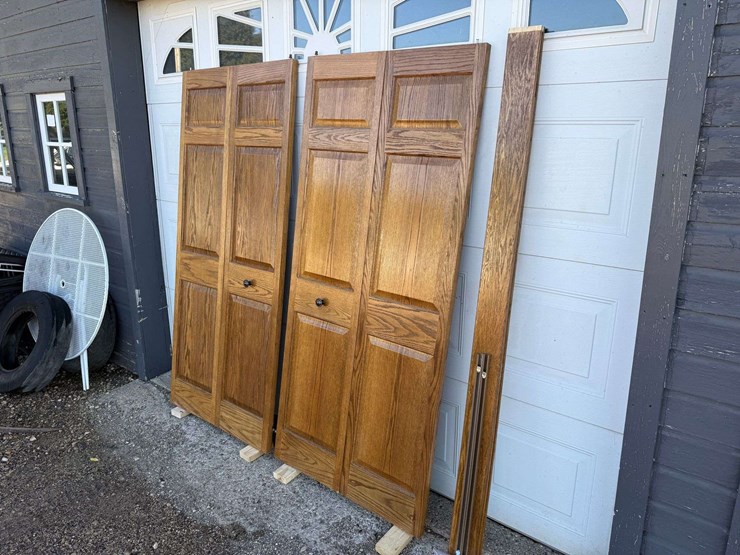 6’-oak-bi-fold-doors-with-frame-and-hardware-image-3