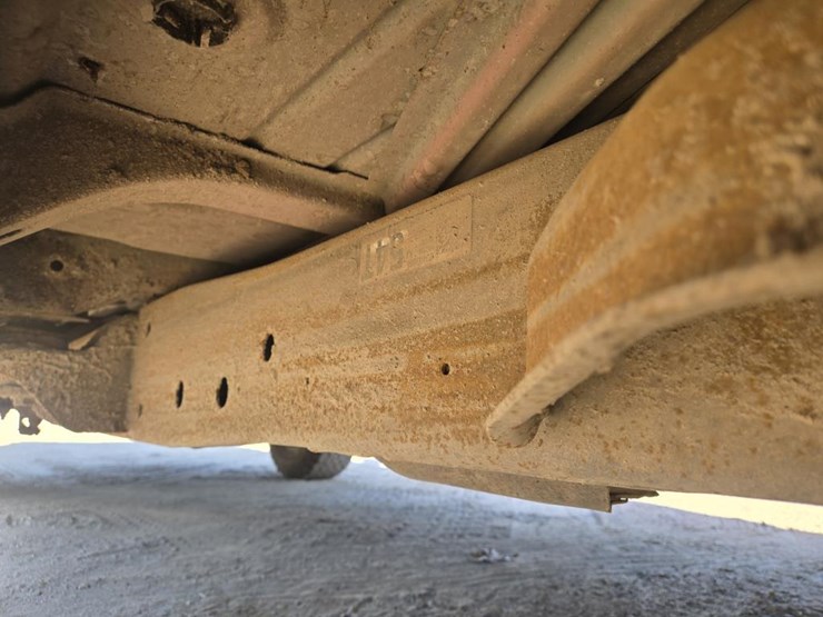 2016-chevrolet-silverado-1500-image-24
