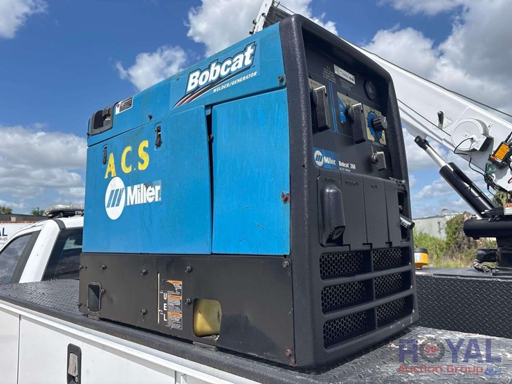 2017-ford-f550-image-21
