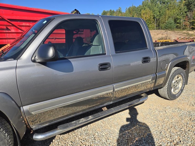 2007-chevrolet-silverado-image-13