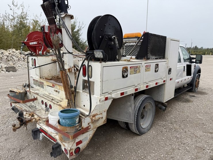 2008-ford-f550-image-5