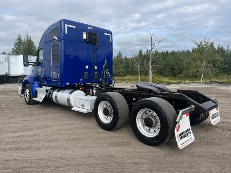 2020-kenworth-t680-image-3